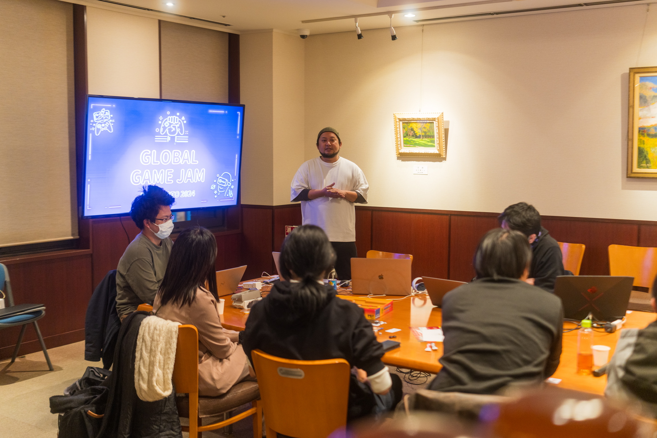 審査の様子イメージ